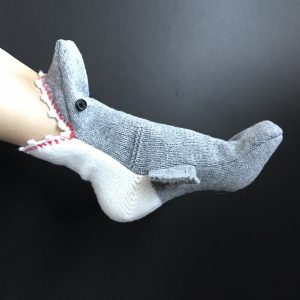 1pair Women Cartoon Shark Design Creative Crew Socks, For Daily Life